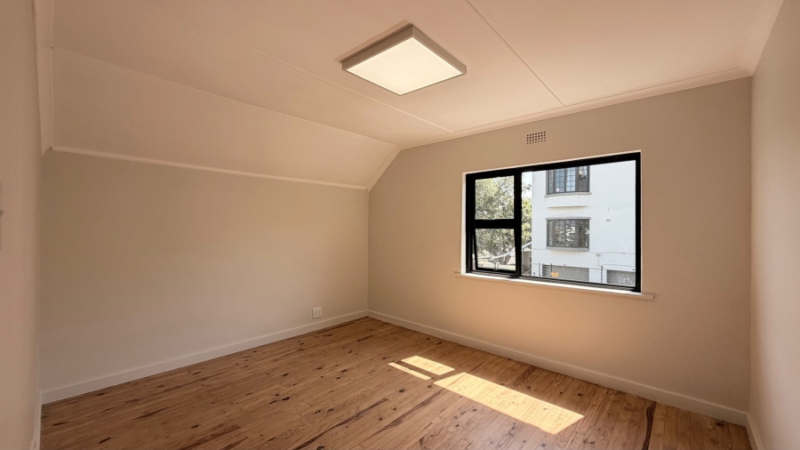 To Let Commercial Property for Rent in Somerset West Western Cape
